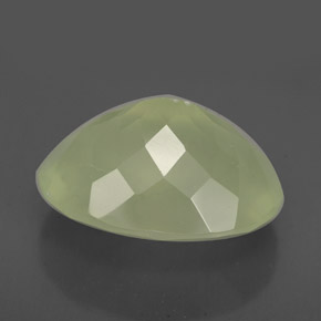 Préhnite vert naturelle transparent, 9,84 ct, transparent / translucide