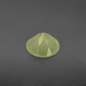 Préhnite vert naturelle transparent, 1,75 ct, transparent / translucide