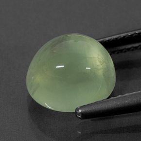 Préhnite vert naturelle transparent, 4,57 ct, transparent / translucide