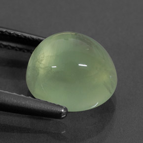 Préhnite vert naturelle transparent, 4,57 ct, transparent / translucide