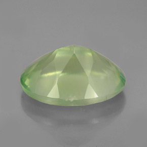 Préhnite vert naturelle transparent, 5,97 ct, transparent / translucide