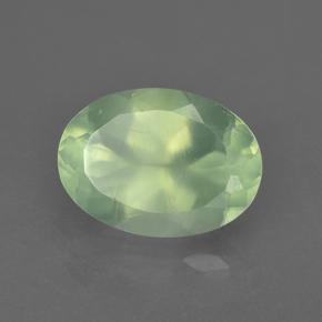 Préhnite vert naturelle coupe ovale, 5,78 ct, translucide