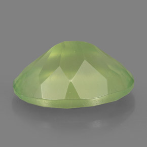 Préhnite vert naturelle transparent, 5,86 ct, transparent / translucide