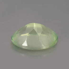Préhnite vert naturelle transparent, 5,76 ct, transparent / translucide
