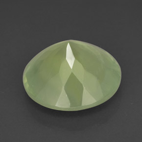 Prehnite Vert naturelle Transparent, 9.22 ct, Transparent / Translucide