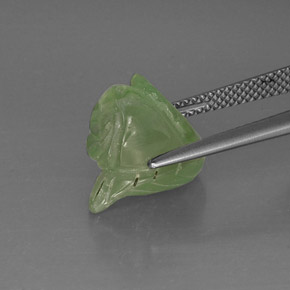 Préhnite vert naturelle transparent, 6,81 ct, transparent / translucide