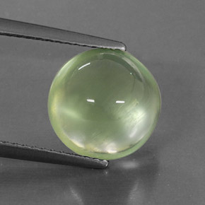 Préhnite vert naturelle transparent, 3,81 ct, transparent / translucide