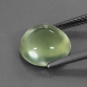 Préhnite vert naturelle transparent, 3,81 ct, transparent / translucide