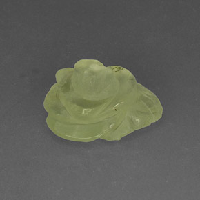 Préhnite vert naturelle transparent, 9,72 ct, transparent / translucide