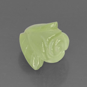 Préhnite vert naturelle transparent, 7,35 ct, transparent / translucide