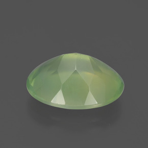 Préhnite vert naturelle coupe ovale, 8,66 ct, transparent