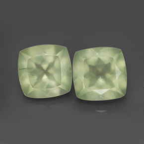 Achetez naturel ct vert préhnite gems, transparent, en provenance afrique du sud chez gemselect. en stock, livraison internationale!