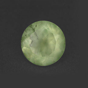 Préhnite vert naturelle transparent, 5,83 ct, transparent / translucide