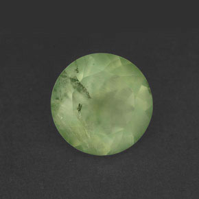 Préhnite vert naturelle transparent, 5,83 ct, transparent / translucide