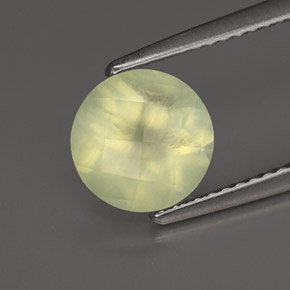 Préhnite vert naturelle transparent, 1,86 ct, transparent / translucide