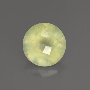 Préhnite vert naturelle transparent, 1,87 ct, transparent / translucide