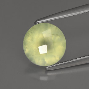 Préhnite vert naturelle transparent, 1,87 ct, transparent / translucide