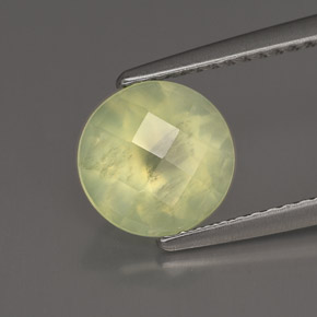Préhnite vert naturelle coupe roude, 1,93 ct, transparent