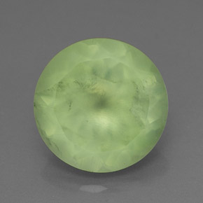 Préhnite vert naturelle transparent, 5,72 ct, transparent / translucide