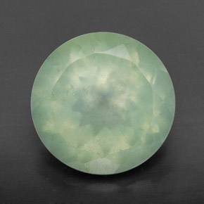 Préhnite vert naturelle transparent, 6,09 ct, transparent / translucide