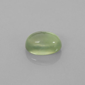 Prehnite Vert naturelle Coupe ovale, 3.48 ct, Translucide