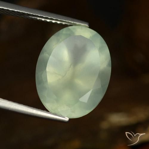 Préhnite Vert jaune léger naturelle ovale, 9.30 ct, Translucide