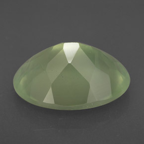 Préhnite vert naturelle transparent, 9,24 ct, transparent / translucide