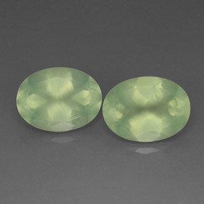 Achetez naturel ct vert préhnite gems, transparent, en provenance afrique du sud chez gemselect. en stock, livraison internationale!