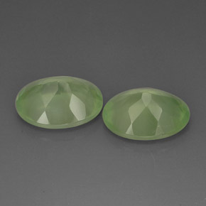 Achetez naturel ct vert préhnite gems, transparent, en provenance afrique du sud chez gemselect. en stock, livraison internationale!