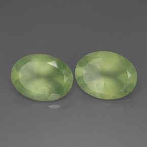 Achetez naturel ct vert préhnite gems, transparent, en provenance afrique du sud chez gemselect. en stock, livraison internationale!