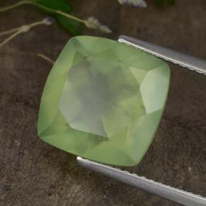 Préhnite vert naturelle transparent, 6,62 ct, transparent / translucide