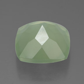 Prehnite Vert naturelle Coupe coussin, 6.83 ct, Translucide