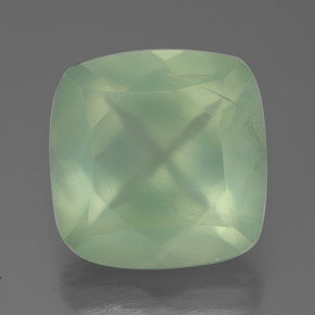 Prehnite Vert naturelle Transparent, 7.48 ct, Transparent / Translucide