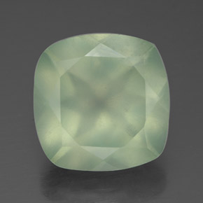 Préhnite vert naturelle coupe coussin, 6,41 ct, translucide