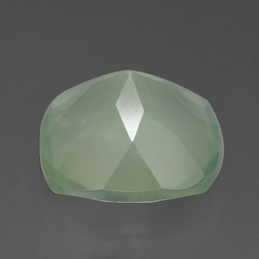 Préhnite vert naturelle coupe coussin, 6,41 ct, translucide