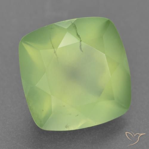 Préhnite vert naturelle coupe coussin, 6,97 ct, translucide