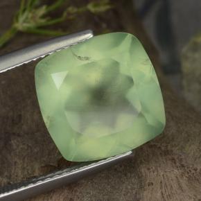 Préhnite vert naturelle coupe coussin, 7,07 ct, translucide