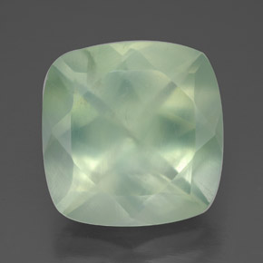 Préhnite vert naturelle transparent, 6,85 ct, transparent / translucide