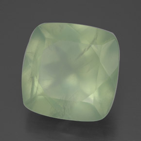 Préhnite vert naturelle transparent, 7,24 ct, transparent / translucide