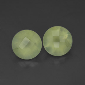 Achetez naturel 3,78ct vert préhnite gems, transparent, en provenance afrique du sud chez gemselect. en stock, livraison internationale!