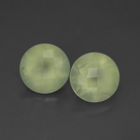 Achetez naturel 3.98ct Medium Green  Prehnite gems, Transparent, En provenance Afrique du Sud chez GemSelect. En stock, livraison internationale!