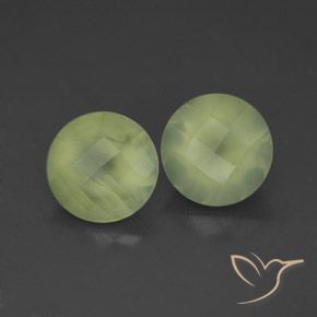 Shop natural 3.86ct Yellow Green  Préhnite gems, Tour, from Afrique du Sud at GemSelect. In stock, global shipping!