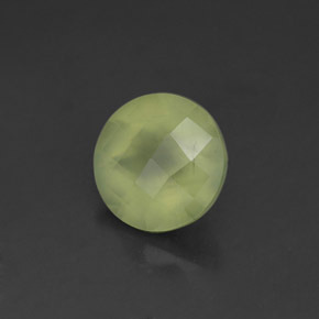 Préhnite vert naturelle coupe roude, 1,94 ct, transparent