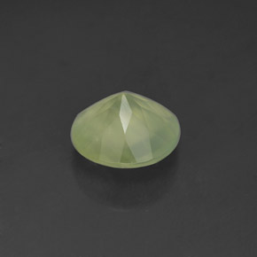 Préhnite vert naturelle transparent, 1,71 ct, transparent / translucide