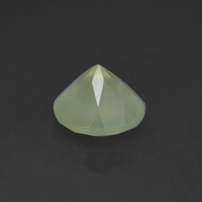 Préhnite vert naturelle transparent, 2,08 ct, transparent / translucide