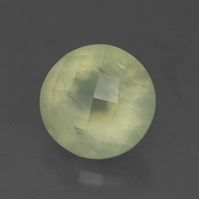 Préhnite vert naturelle coupe roude, 1,91 ct, translucide