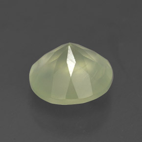 Préhnite vert naturelle coupe roude, 1,91 ct, translucide