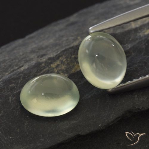 1.99ctw Naturel Olive Green  Préhnite, ovale, Transparent