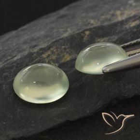 Shop natural 1.99ct Olive Green  Préhnite gems, ovale, from Afrique du Sud at GemSelect. In stock, global shipping!
