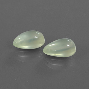 Achetez naturel ct vert préhnite gems, en forme de poire, en provenance afrique du sud chez gemselect. en stock, livraison internationale!